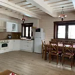 Rohacske Zruby 2,3,4 Chalet *