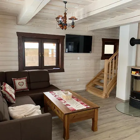 Roháčske Zruby 2,3,4 *