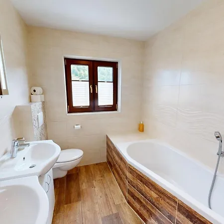 Rohacske Zruby 2,3,4 *