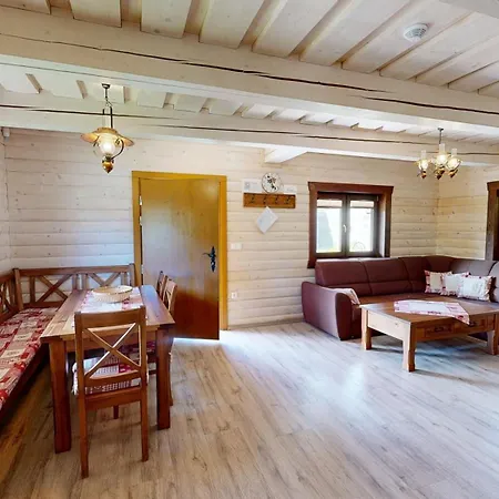 Rohacske Zruby 2,3,4 *